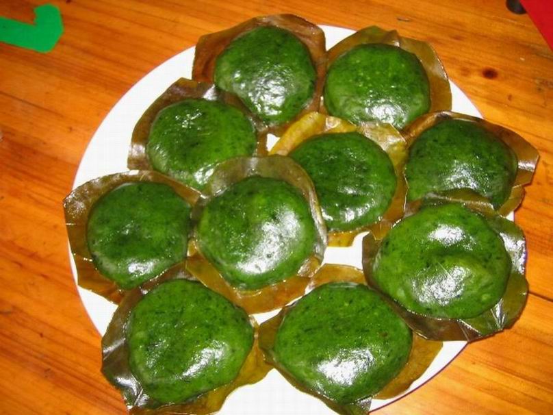 點(diǎn)擊將在新窗口查看全圖 艾草的功效與作用之艾粑