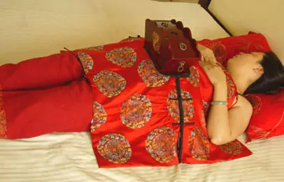 艾灸的作用是什么？ 怎樣用艾灸養(yǎng)生？